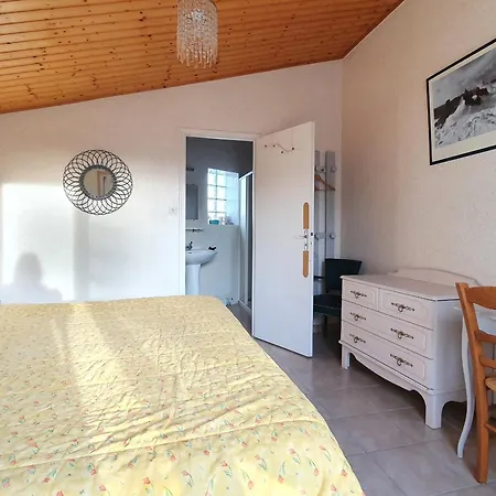 Vakantiehuis Maison De Charme Renovee, Proche Et Commerces *
