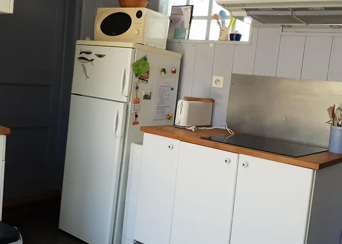 Casa vacanze Maison De Charme Rénovée, Proche Et Commerces - Fr-1-476-76 *